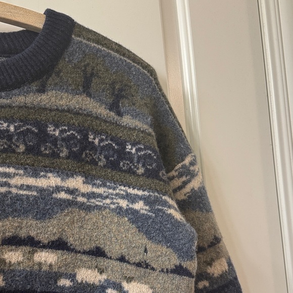 Vintage Woolly Jumpers Navy Blue Green Lamb Tree Patterned Wool Sweater Size M - Picture 2 of 10